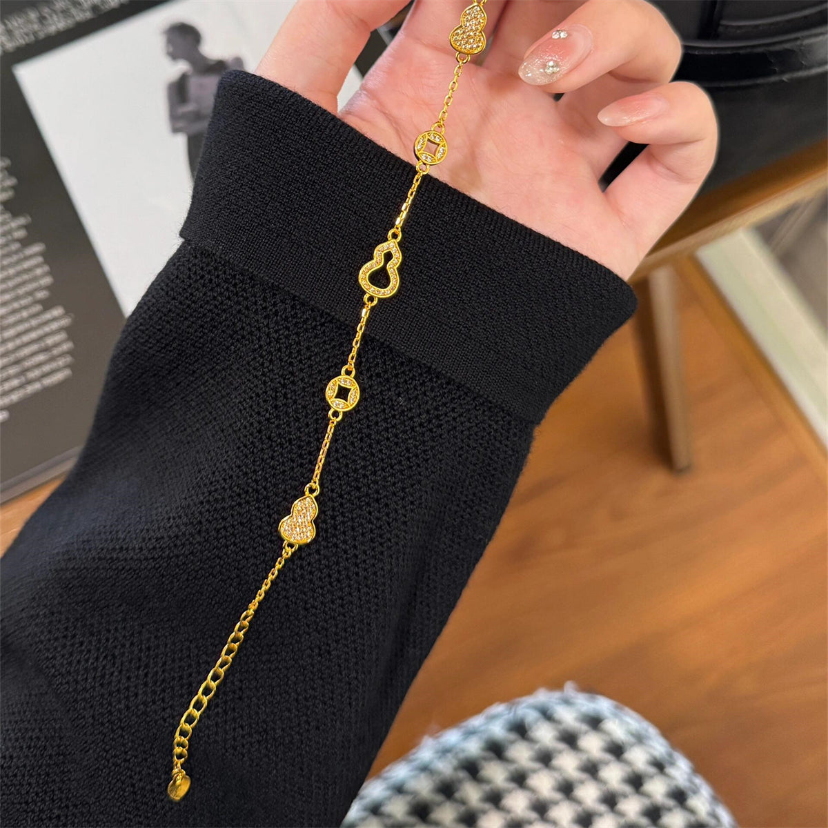 Openwork Gourd Coin Bracelet