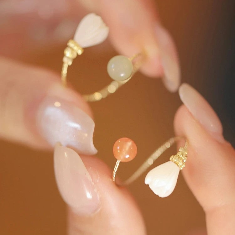 Asymmetric Magnolia Confidence Ring