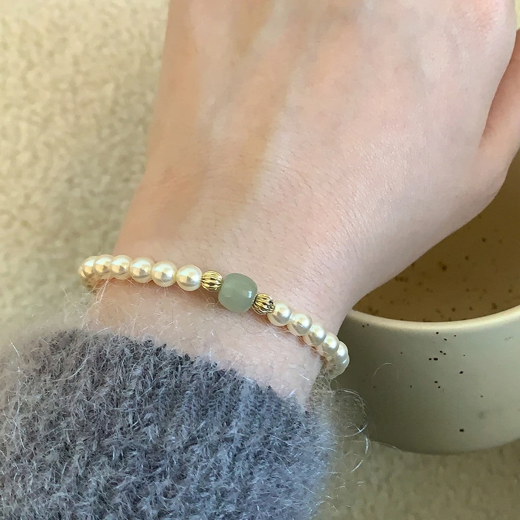 Jade Radiant Pearl Bracelet