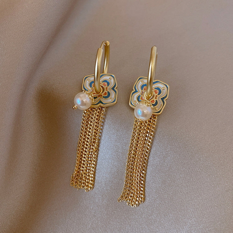 Dancheong Artistry Flower Earrings