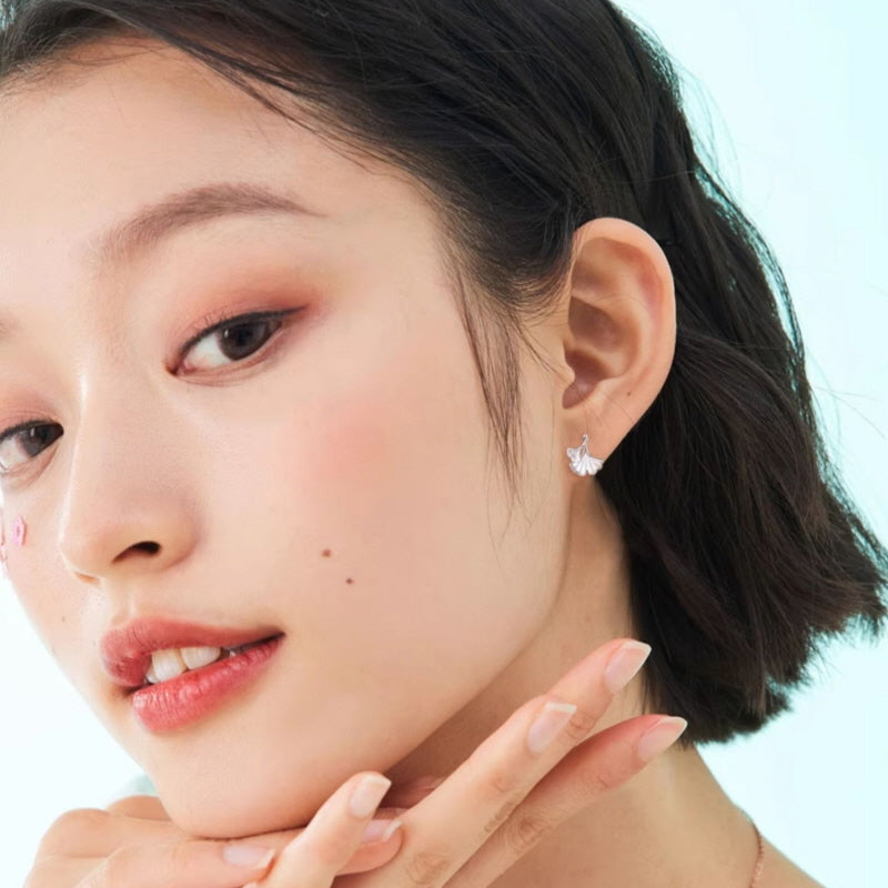 Timeless Pure Silver Ginkgo Earrings