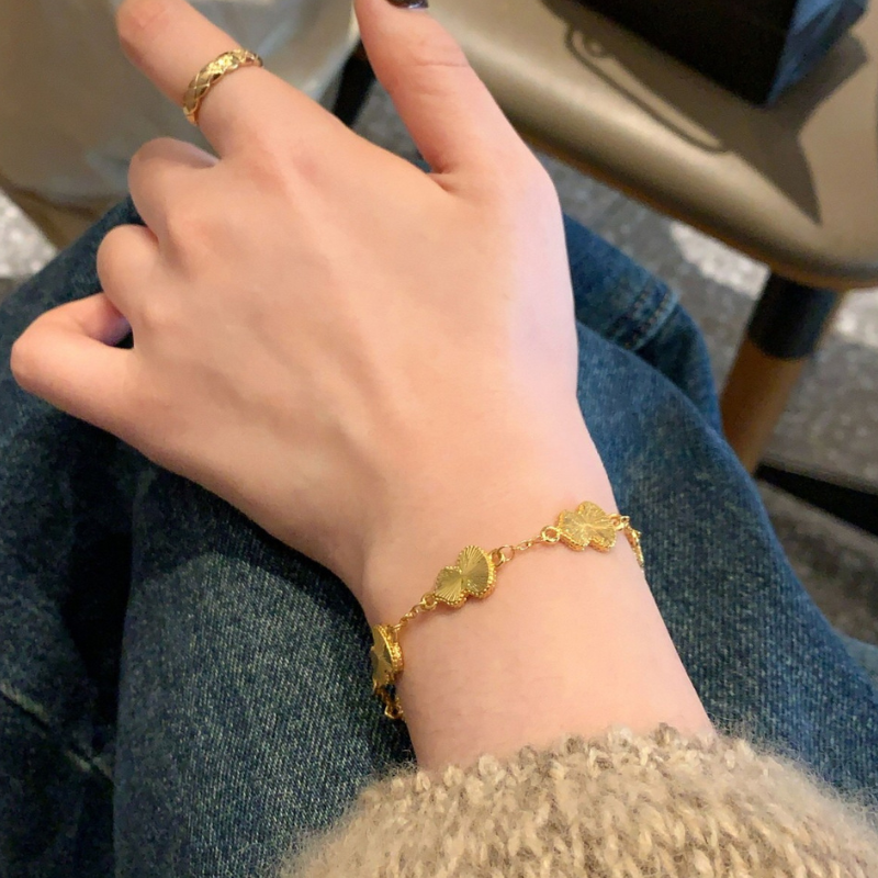 Versatile Gold Bellflower Bracelet