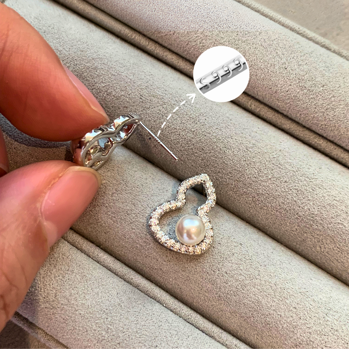 Aurora Gourd Pearl Earrings