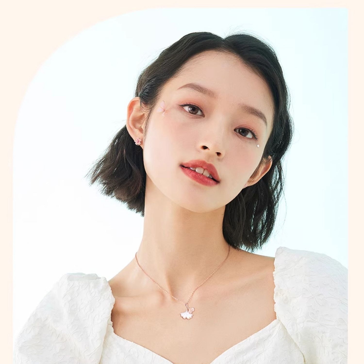 Ginkgo Pearl Oyster Necklaces