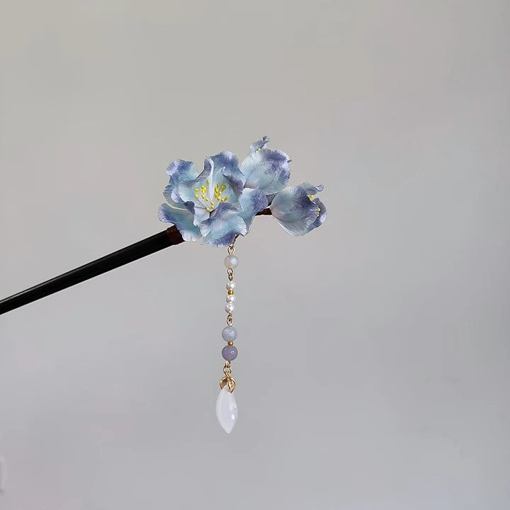 Subtlety Black Sandalwood Silk Hair Stick