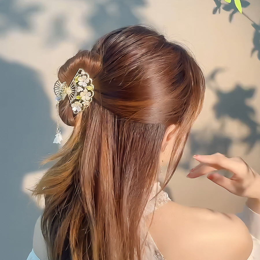 Radiant Half-Up Fan Hair Clip