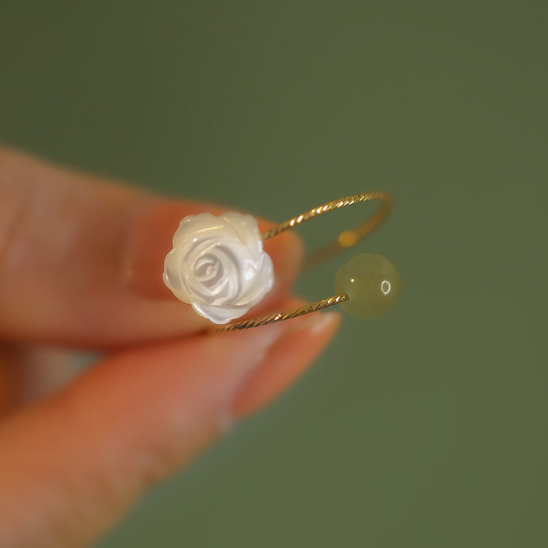 White Rose Jade Wrapping Ring