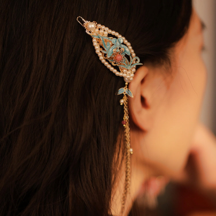 Flowing Tassel Side Hair Pin