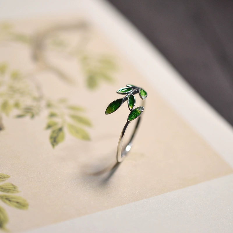 Sunlit Whisper Adjustable Leaf Silver Ring
