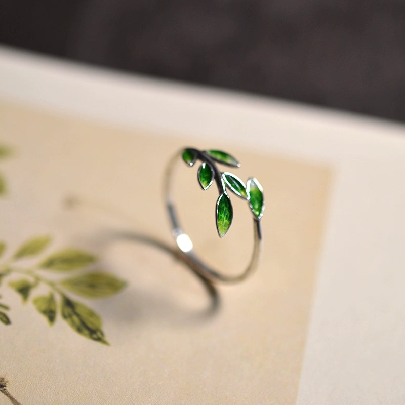 Sunlit Whisper Adjustable Leaf Silver Ring
