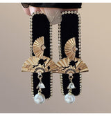 Statement Double Fan Black Hairpin