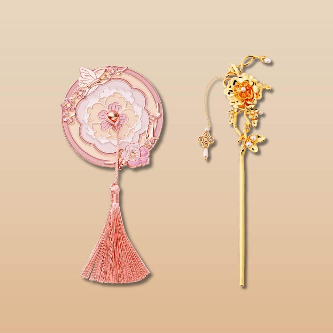 The Queen Mirror & Hair Stick Set