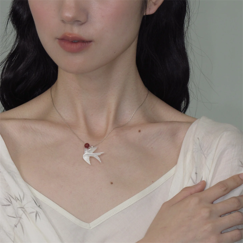 Swallow Wish Fritillary Agate Necklace