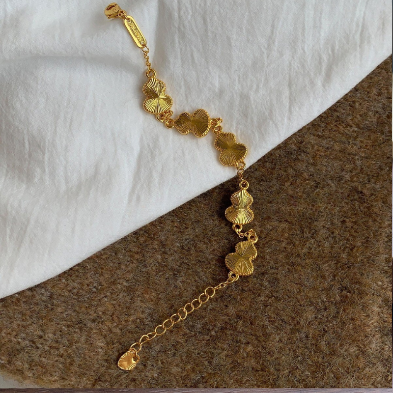 Versatile Gold Bellflower Bracelet