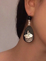 Mother-of-Pearl Pearl Swan Earrings