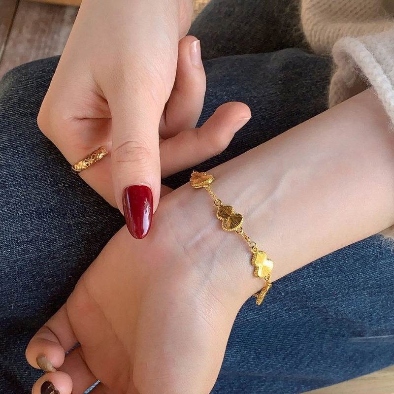 Versatile Gold Bellflower Bracelet