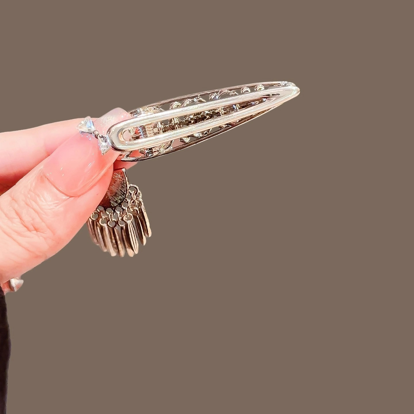 Shimmering Crystal Tassel Hairpin