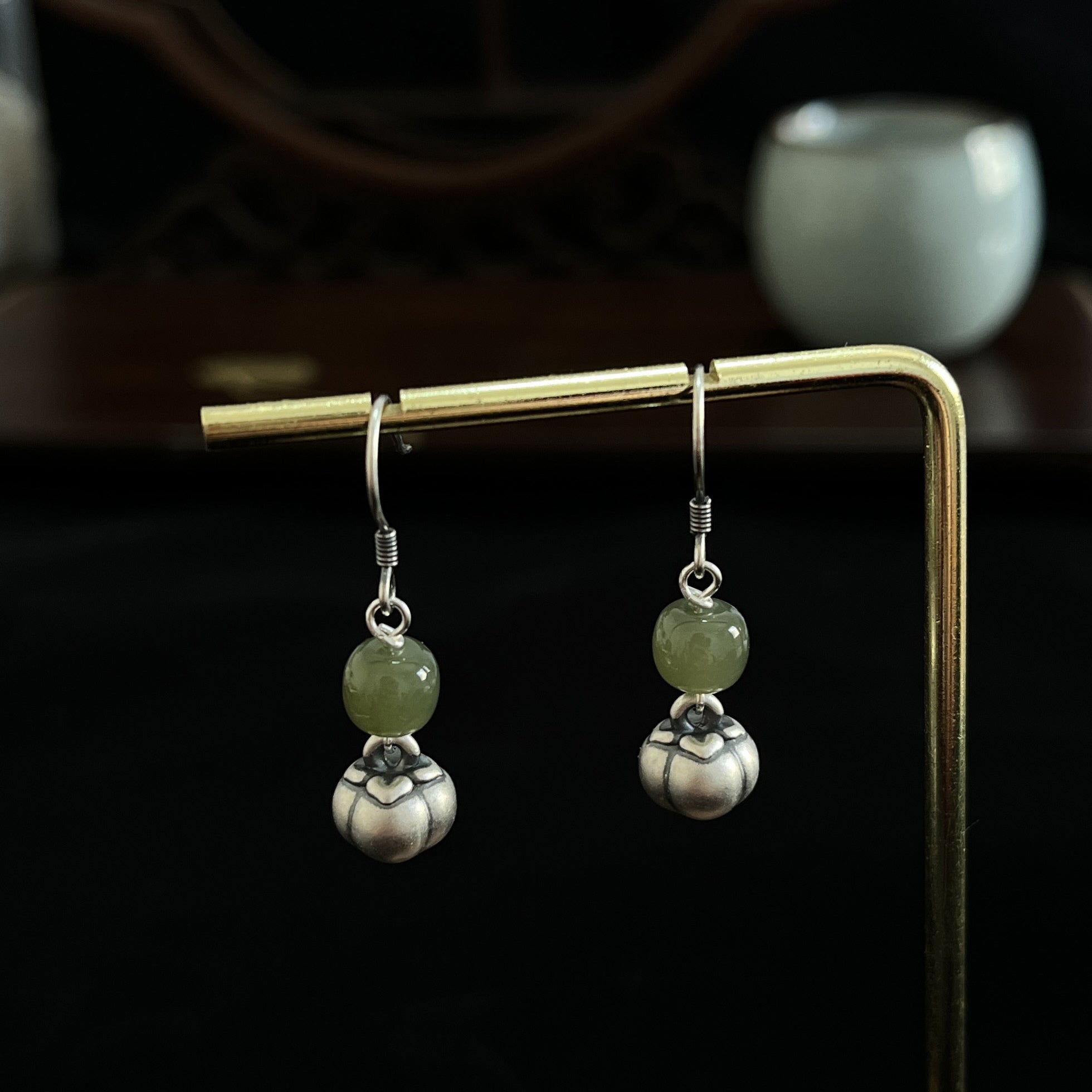 Retro Persimmon Drop Earrings
